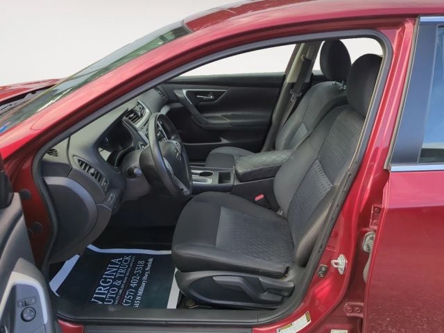 Pre-Owned 2018 Nissan Altima 2.5 S Sedan 4D - photo - 11