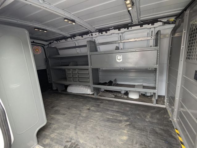 Pre-Owned 2019 Chevrolet Express 2500 Cargo Van 3D - photo - 3