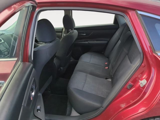 Pre-Owned 2018 Nissan Altima 2.5 S Sedan 4D - photo - 12