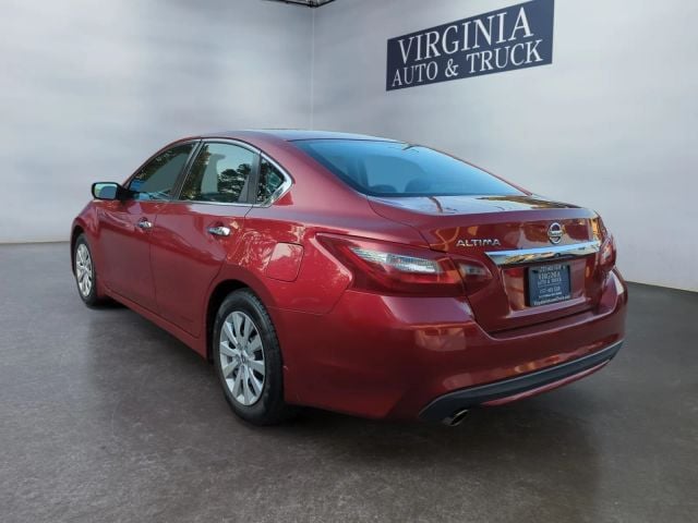 Pre-Owned 2018 Nissan Altima 2.5 S Sedan 4D - photo - 8