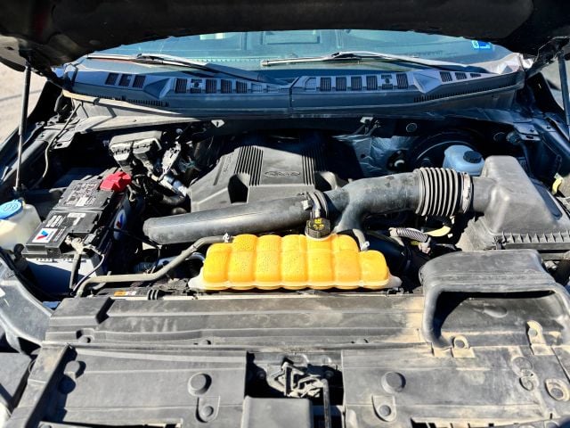 Pre-Owned 2019 Ford F150 SuperCrew Cab Platinum Pickup 4D 5 1/2 ft - photo - 9