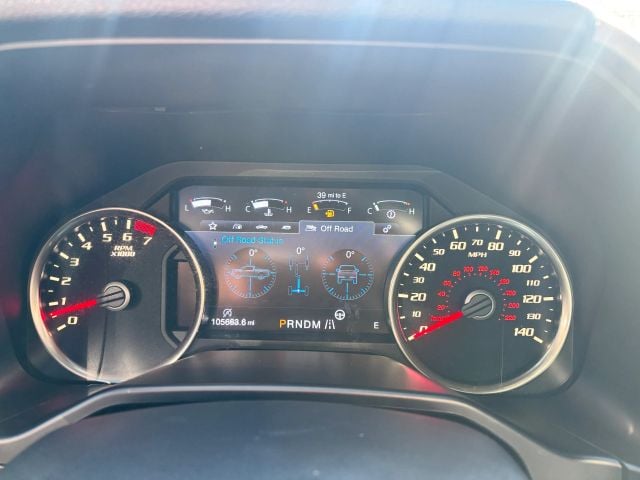Pre-Owned 2017 Ford F150 SuperCrew Cab Raptor Pickup 4D 5 1/2 ft - photo - 42