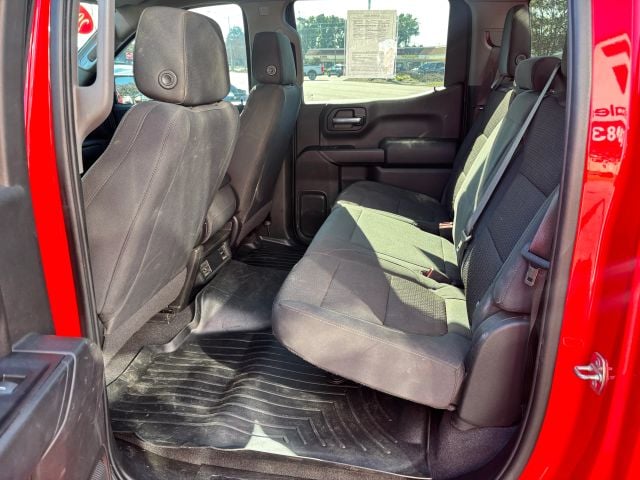 Pre-Owned 2020 Chevrolet Silverado 1500 Crew Cab Custom Trail Boss Pickup 4D 5 3/4 ft - photo - 15