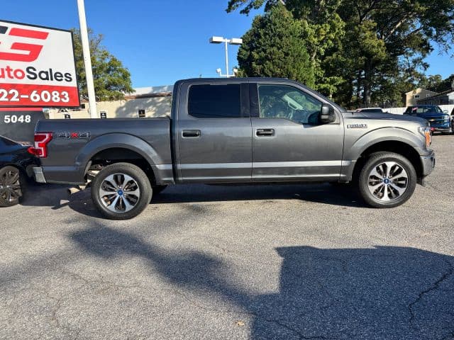 2018 Ford F150 SuperCrew Cab XLT Pickup 4D 5 1/2 ft Photo in Virginia Beach VA 23462