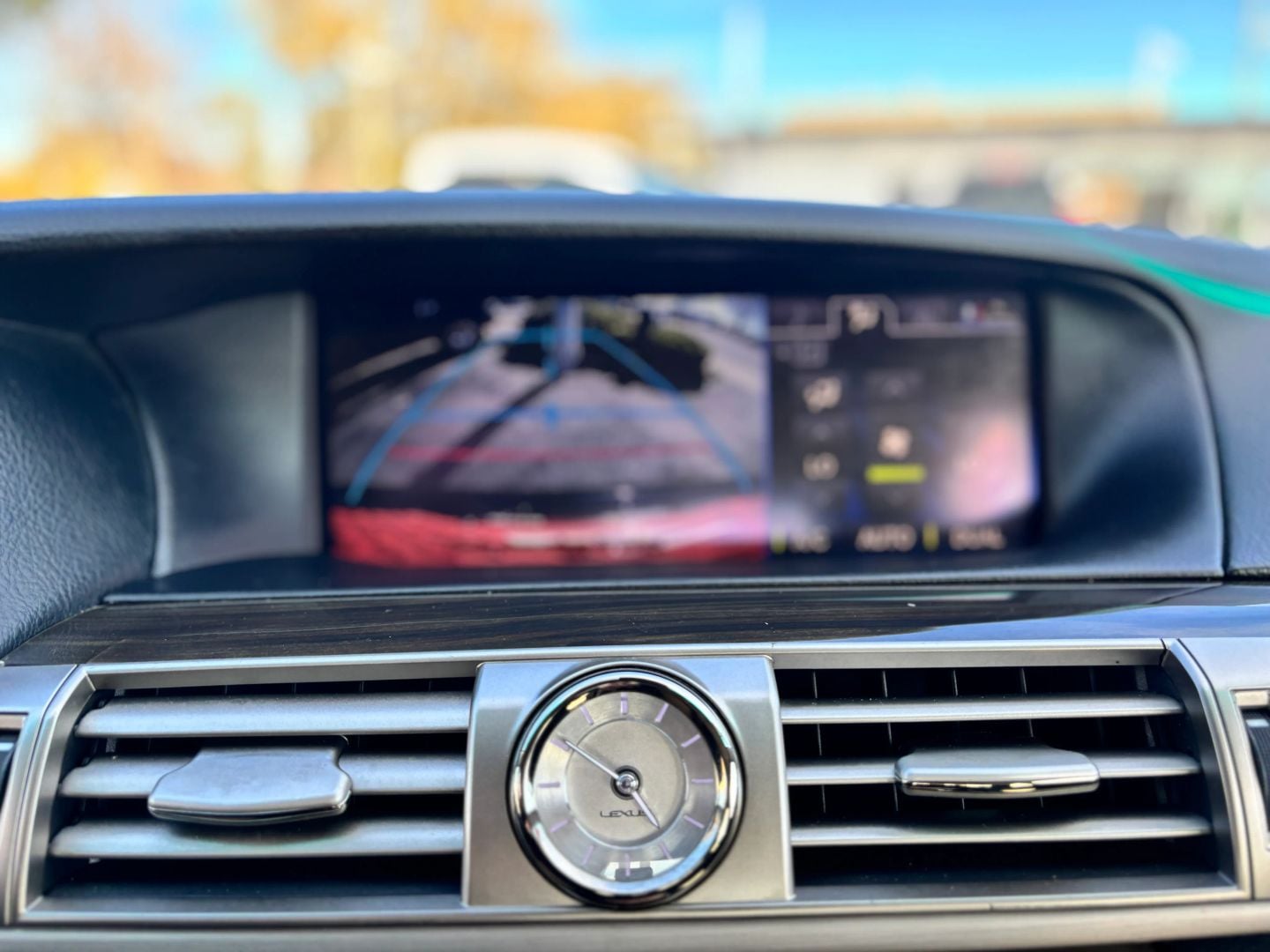 Pre-Owned 2013 LEXUS LS LS 460 SEDAN 4D - photo - 19