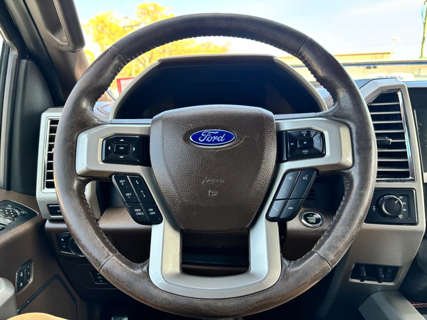 Pre-Owned 2015 FORD F150 SUPERCREW CAB KING RANCH PICKUP 4D 5 1/2 FT - photo - 29