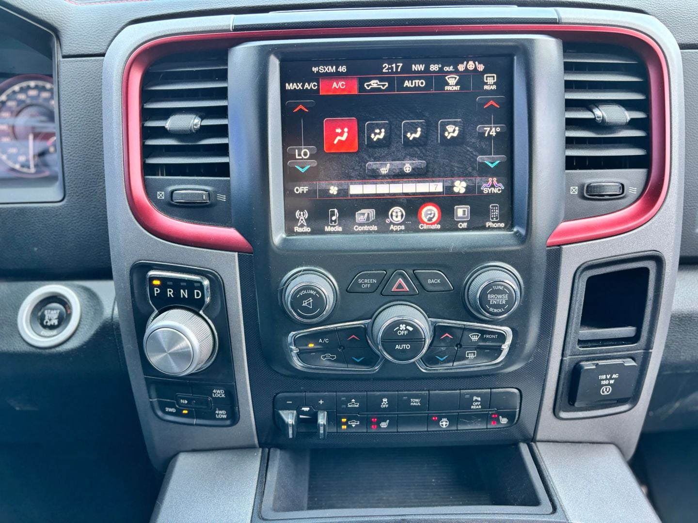 Pre-Owned 2016 RAM 1500 CREW CAB REBEL PICKUP 4D 5 1/2 FT - photo - 18