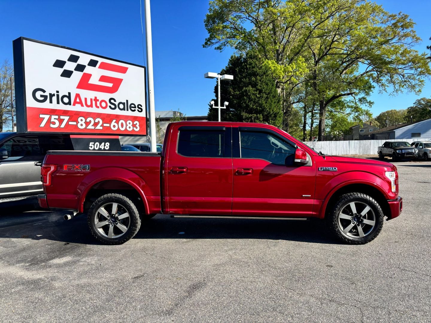 Pre-Owned 2015 FORD F150 SUPERCREW CAB LARIAT PICKUP 4D 5 1/2 FT - photo - 1