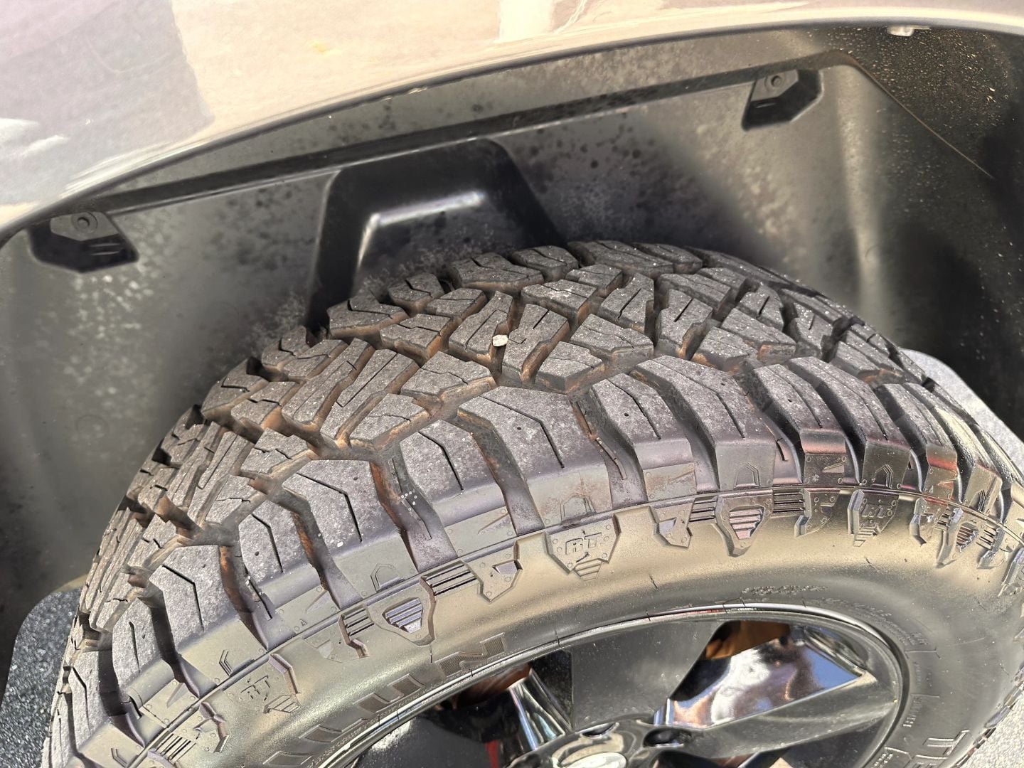 Pre-Owned 2015 RAM 1500 CREW CAB EXPRESS PICKUP 4D 5 1/2 FT - photo - 13