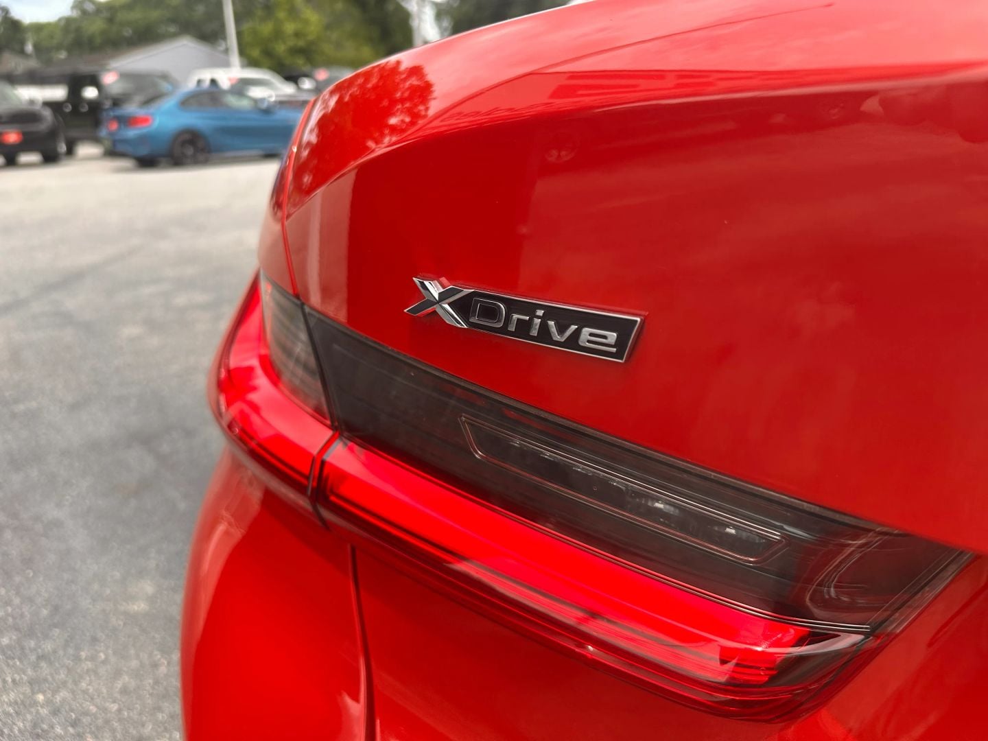 Pre-Owned 2019 BMW 3 SERIES 330I XDRIVE SEDAN 4D - photo - 9