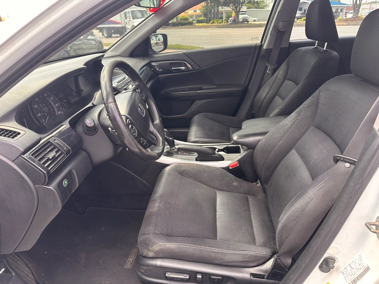 Pre-Owned 2013 HONDA ACCORD SPORT SEDAN 4D - photo - 8