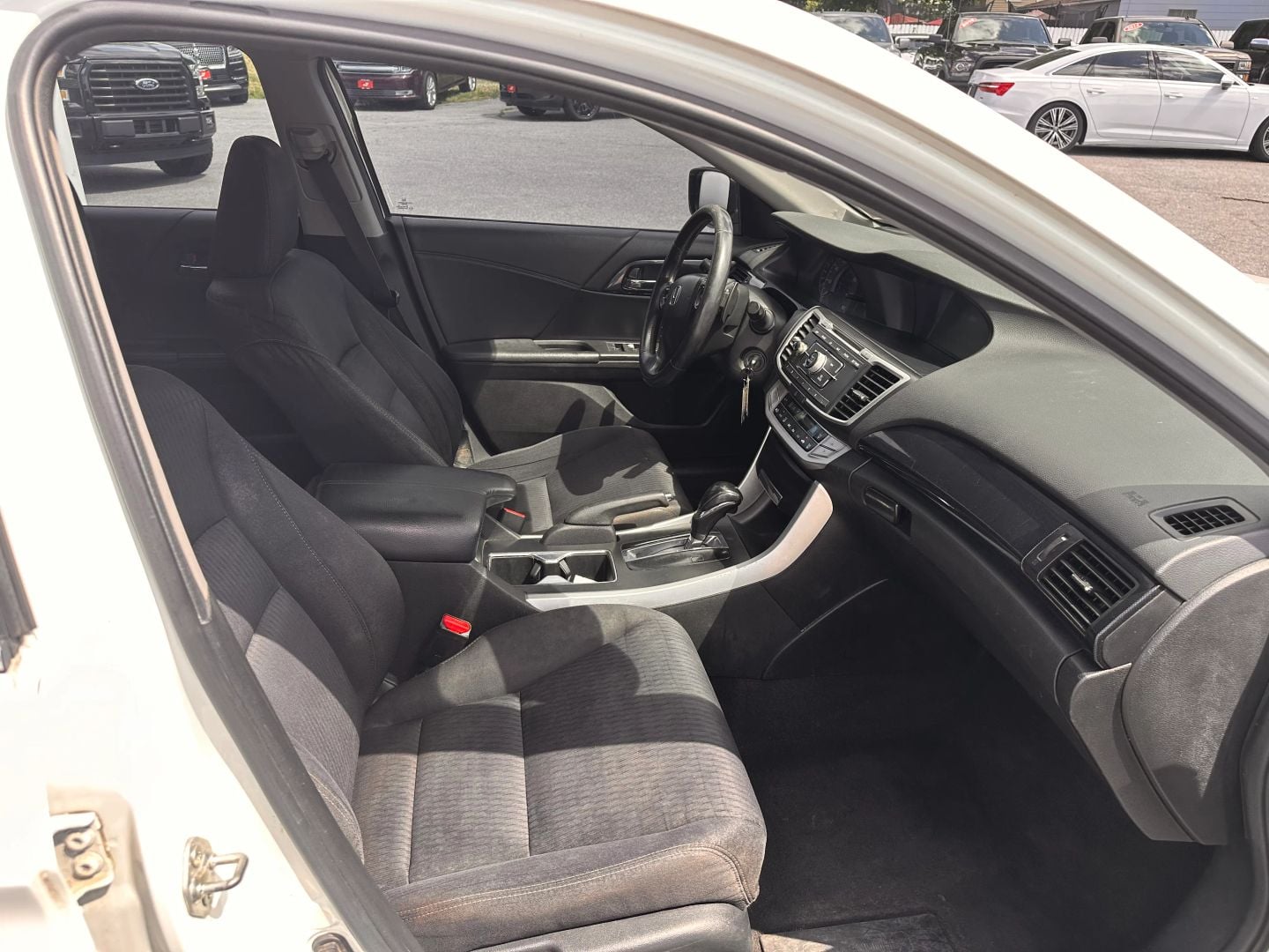Pre-Owned 2013 HONDA ACCORD SPORT SEDAN 4D - photo - 11