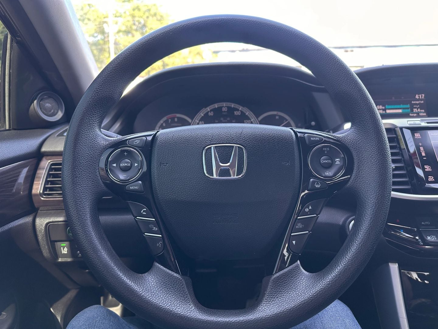 Pre-Owned 2017 HONDA ACCORD EX W/HONDA SENSING SEDAN 4D - photo - 26