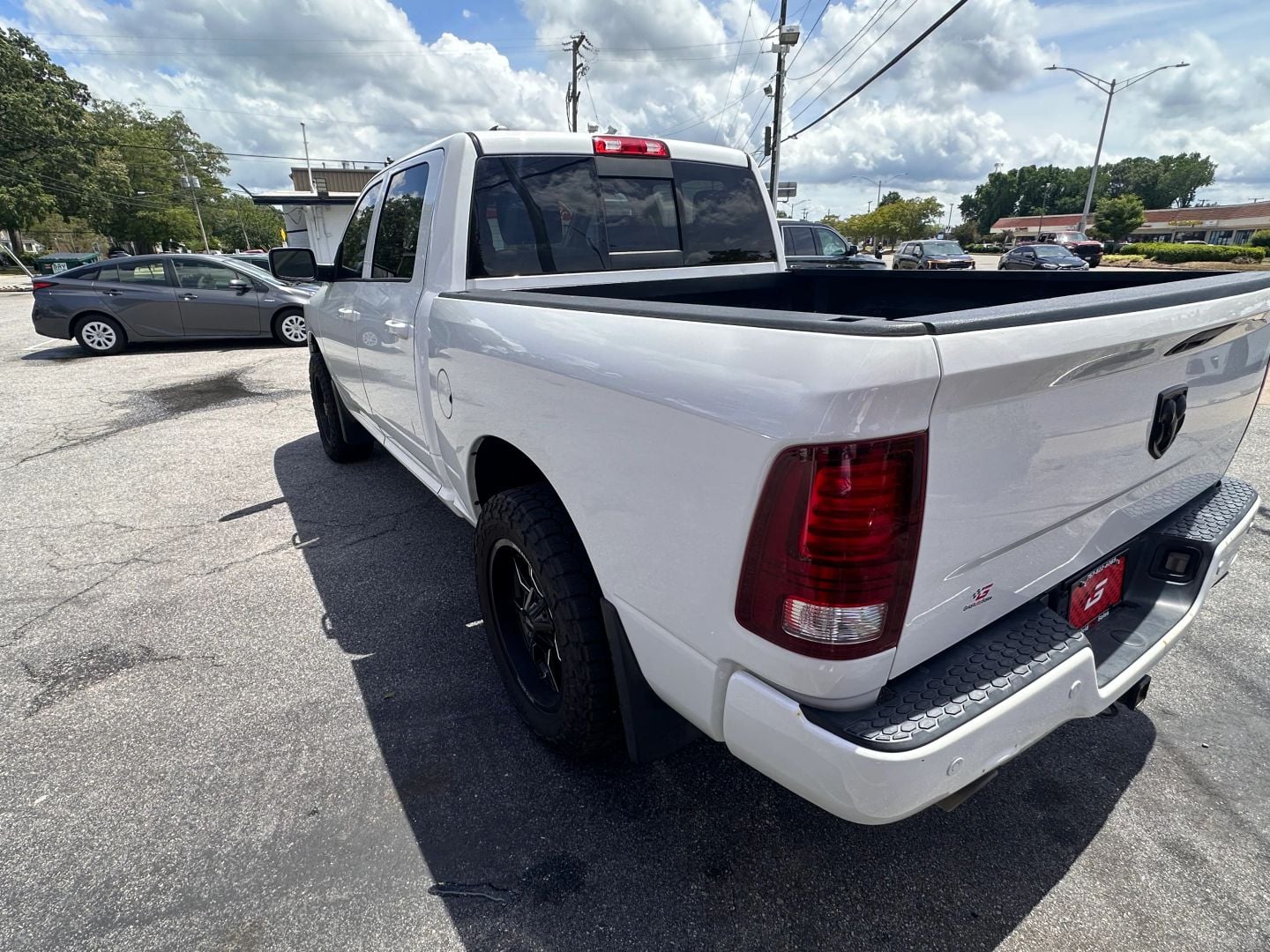 Pre-Owned 2014 RAM 1500 CREW CAB SPORT PICKUP 4D 5 1/2 FT - photo - 5