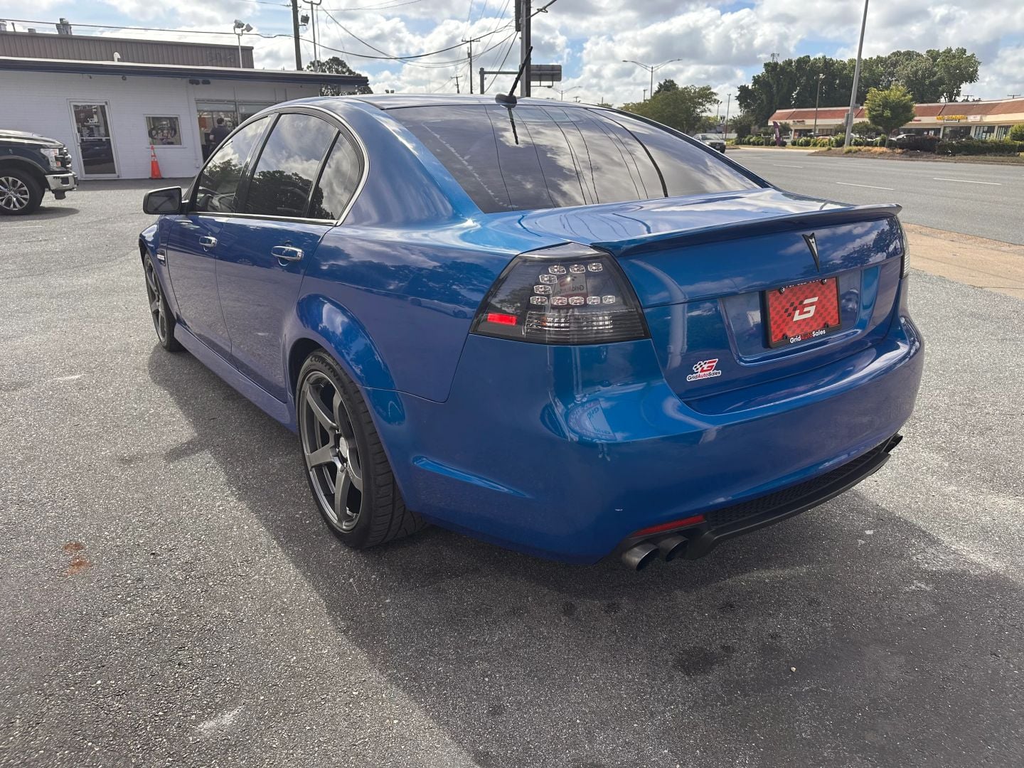 Pre-Owned 2009 PONTIAC G8 GT SEDAN 4D - photo - 4