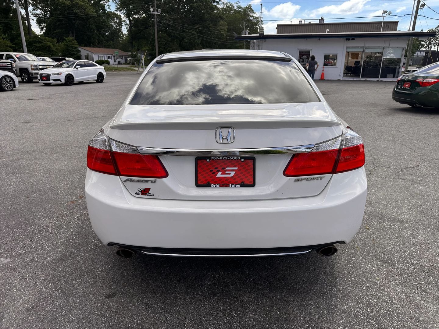 Pre-Owned 2013 HONDA ACCORD SPORT SEDAN 4D - photo - 3