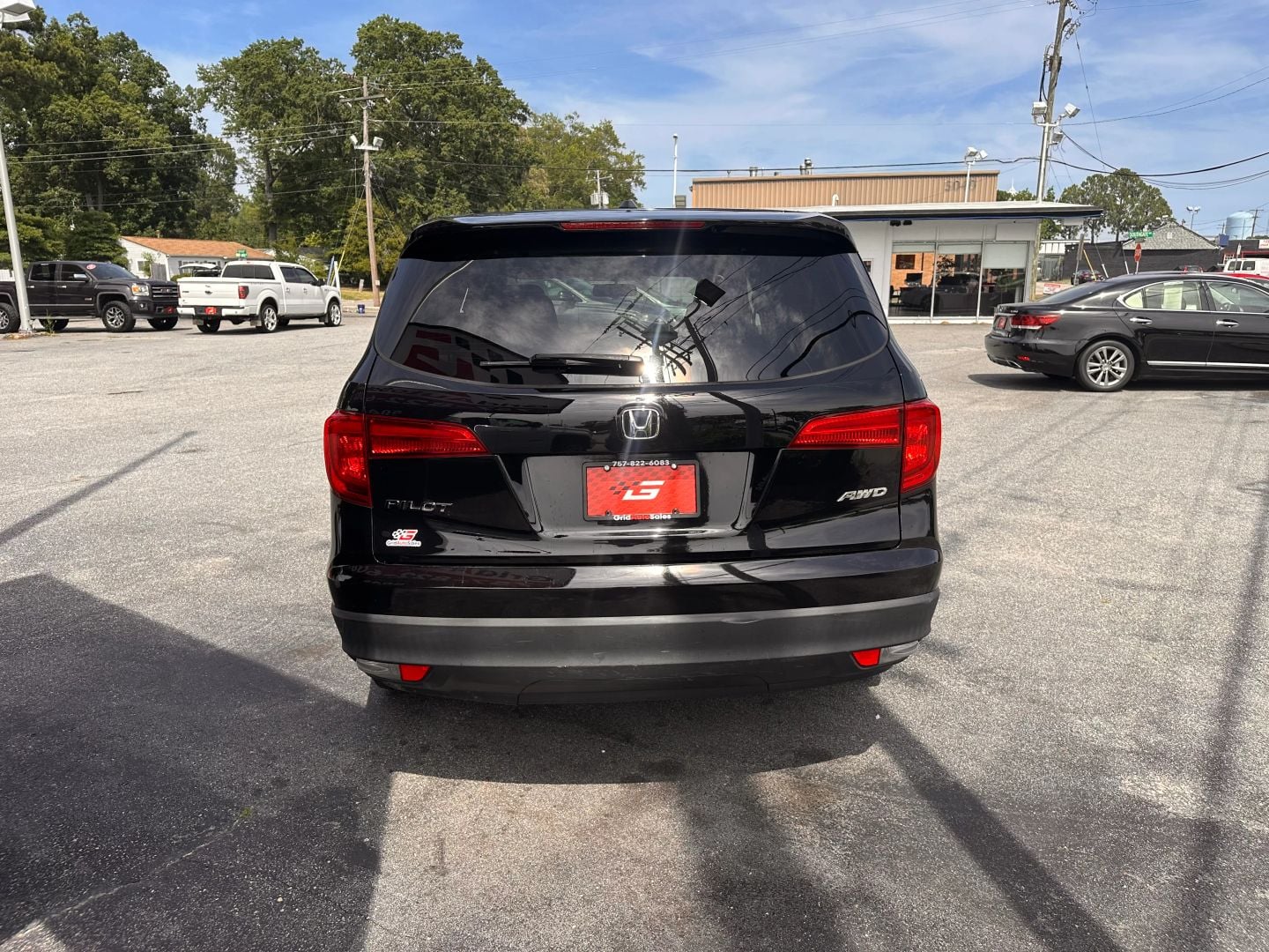 Pre-Owned 2018 HONDA PILOT EX-L SPORT UTILITY 4D - photo - 3