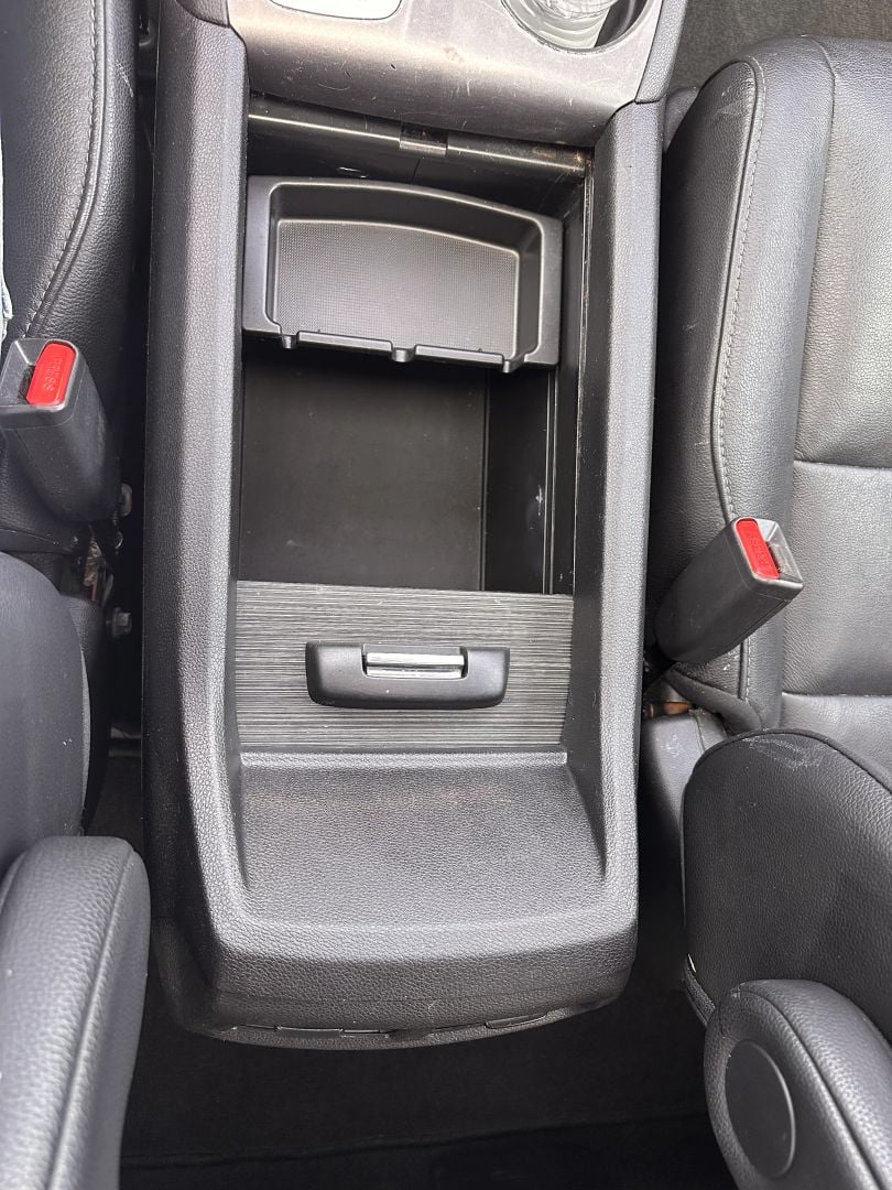 Pre-Owned 2018 HONDA PILOT EX-L SPORT UTILITY 4D - photo - 25