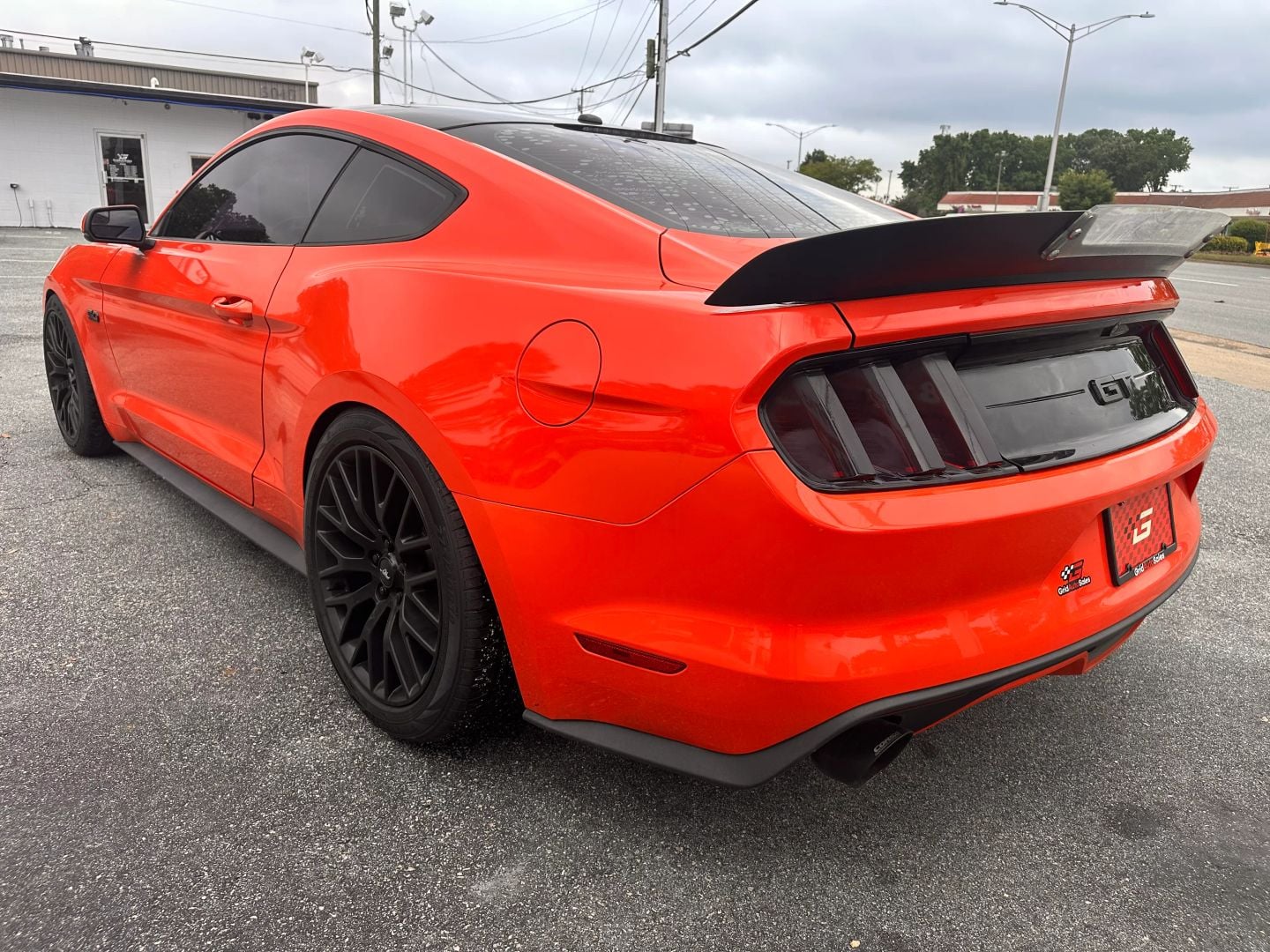 Pre-Owned 2016 FORD MUSTANG GT PREMIUM COUPE 2D - photo - 4