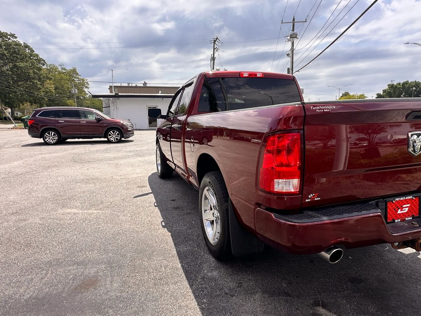 Pre-Owned 2017 RAM 1500 QUAD CAB EXPRESS PICKUP 4D 6 1/3 FT - photo - 5