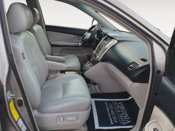 Pre-Owned 2005 Lexus RX RX 330 Sport Utility 4D - photo - 12