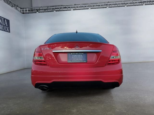 Pre-Owned 2014 Mercedes-Benz C-Class C 250 Luxury Sedan 4D - photo - 7