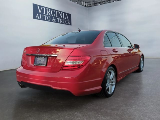 Pre-Owned 2014 Mercedes-Benz C-Class C 250 Luxury Sedan 4D - photo - 9