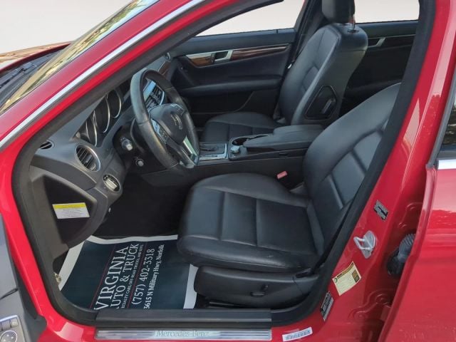 Pre-Owned 2014 Mercedes-Benz C-Class C 250 Luxury Sedan 4D - photo - 11