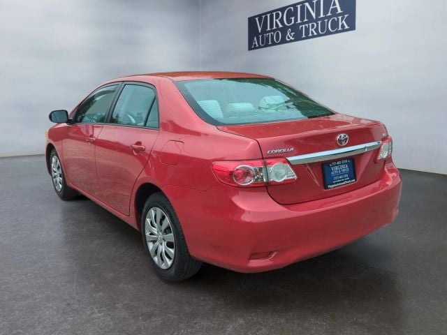 Pre-Owned 2012 Toyota Corolla LE Sedan 4D - photo - 7