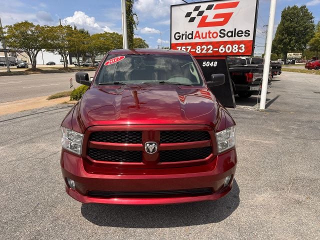 Pre-Owned 2017 Ram 1500 Quad Cab Express Pickup 4D 6 1/3 ft - photo - 8