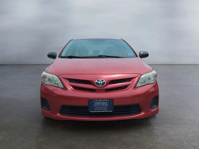 Pre-Owned 2012 Toyota Corolla LE Sedan 4D - photo - 5