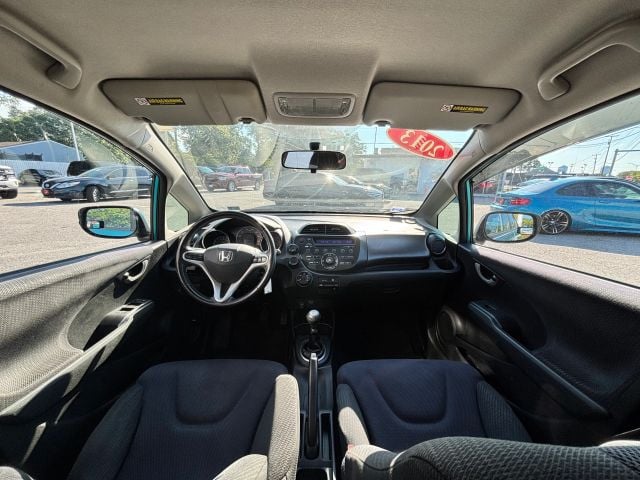 Pre-Owned 2013 Honda Fit Sport Hatchback 4D - photo - 18