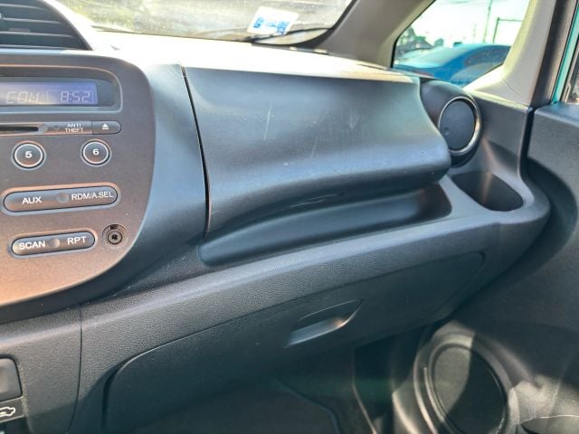 Pre-Owned 2013 Honda Fit Sport Hatchback 4D - photo - 22