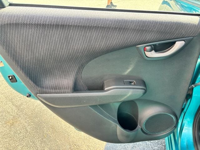 Pre-Owned 2013 Honda Fit Sport Hatchback 4D - photo - 14