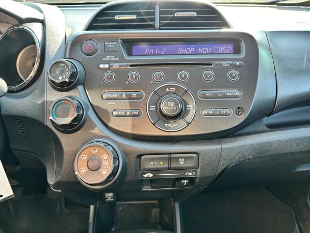 Pre-Owned 2013 Honda Fit Sport Hatchback 4D - photo - 19