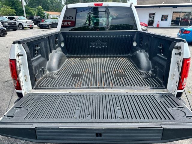 Pre-Owned 2016 Ford F150 SuperCrew Cab XLT Pickup 4D 5 1/2 ft - photo - 4