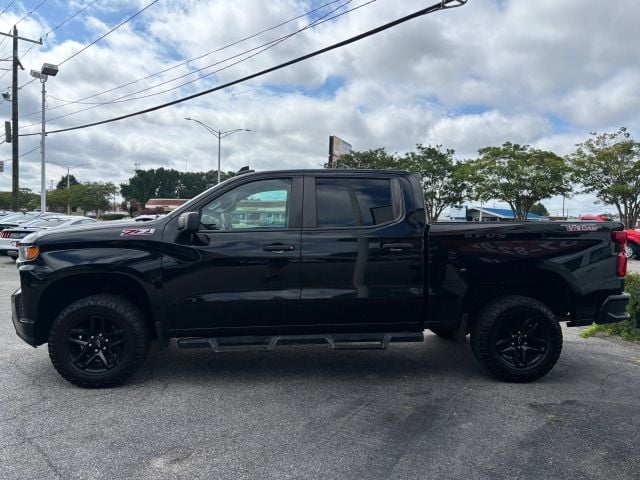Pre-Owned 2020 Chevrolet Silverado 1500 Crew Cab Custom Trail Boss Pickup 4D 5 3/4 ft - photo - 7