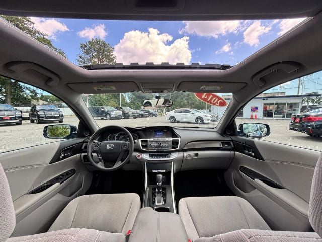 Pre-Owned 2014 Honda Accord EX Sedan 4D - photo - 17