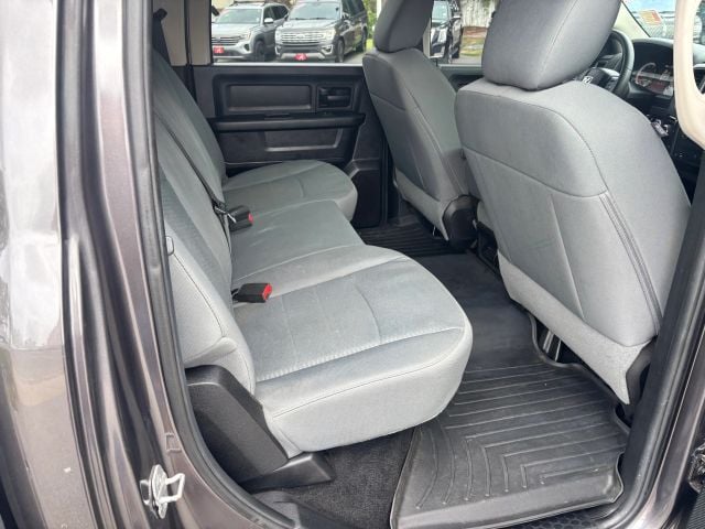 Pre-Owned 2014 Ram 1500 Crew Cab Express Pickup 4D 5 1/2 ft - photo - 15