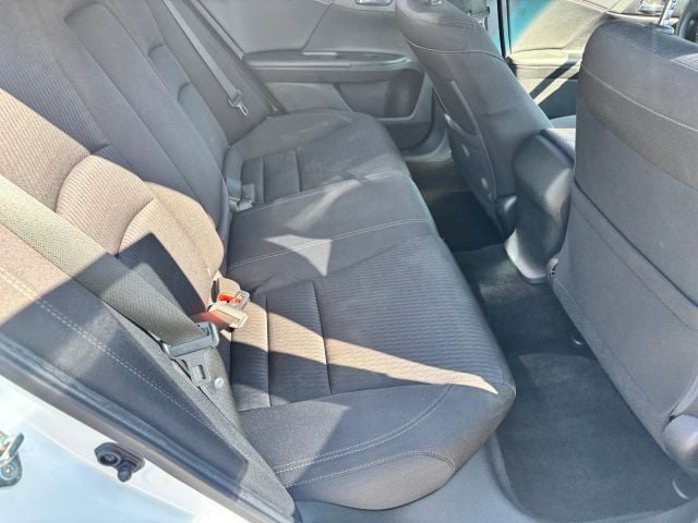 Pre-Owned 2015 Honda Accord Sport Sedan 4D - photo - 16