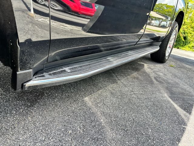 Pre-Owned 2019 GMC Yukon XL SLT Sport Utility 4D - photo - 11