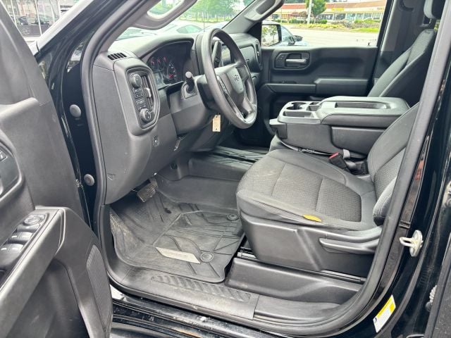 Pre-Owned 2020 Chevrolet Silverado 1500 Crew Cab Custom Trail Boss Pickup 4D 5 3/4 ft - photo - 13