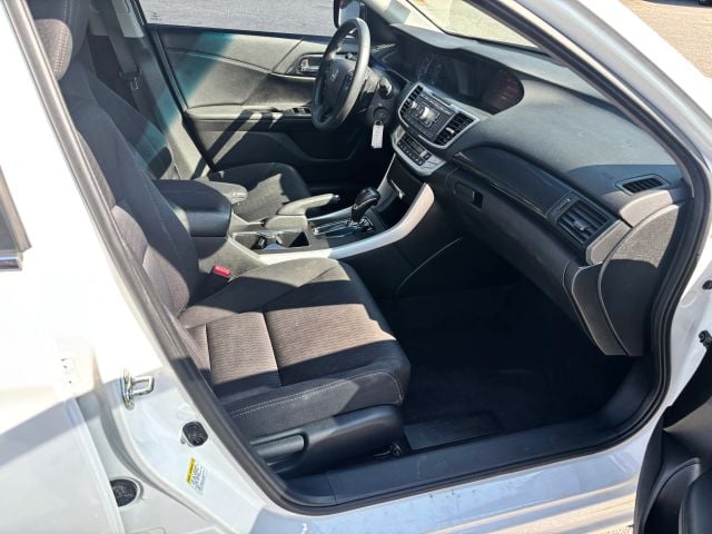 Pre-Owned 2015 Honda Accord Sport Sedan 4D - photo - 15