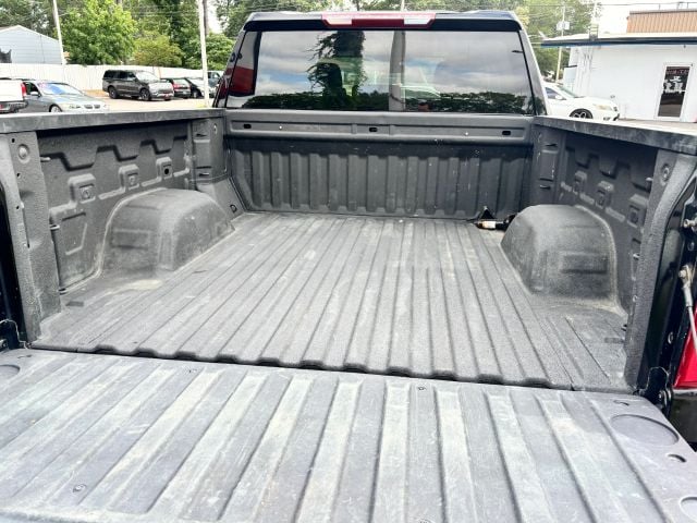 Pre-Owned 2020 Chevrolet Silverado 1500 Crew Cab Custom Trail Boss Pickup 4D 5 3/4 ft - photo - 5
