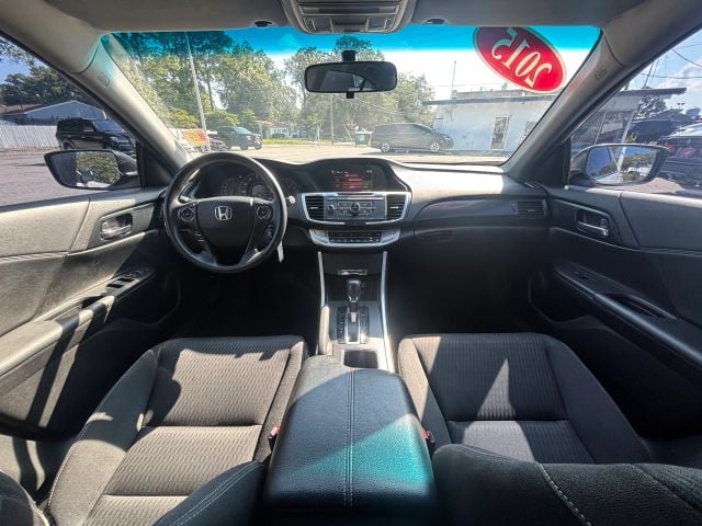Pre-Owned 2015 Honda Accord Sport Sedan 4D - photo - 18