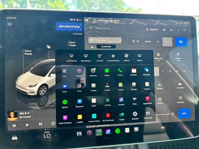 Pre-Owned 2023 Tesla Model Y Long Range Sport Utility 4D - photo - 30