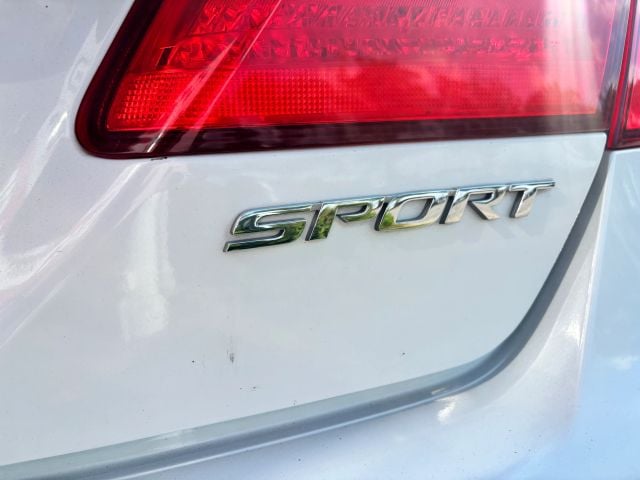 Pre-Owned 2015 Honda Accord Sport Sedan 4D - photo - 9