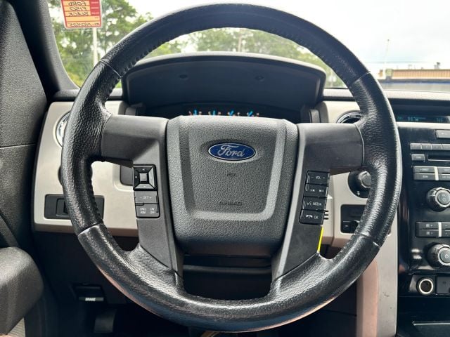 Pre-Owned 2011 Ford F150 SuperCrew Cab FX4 Pickup 4D 5 1/2 ft - photo - 23