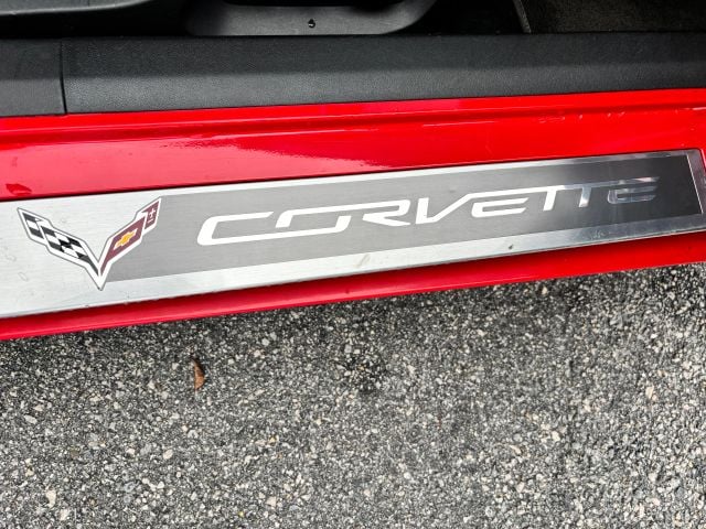 Pre-Owned 2014 Chevrolet Corvette Stingray Z51 Coupe 2D - photo - 17