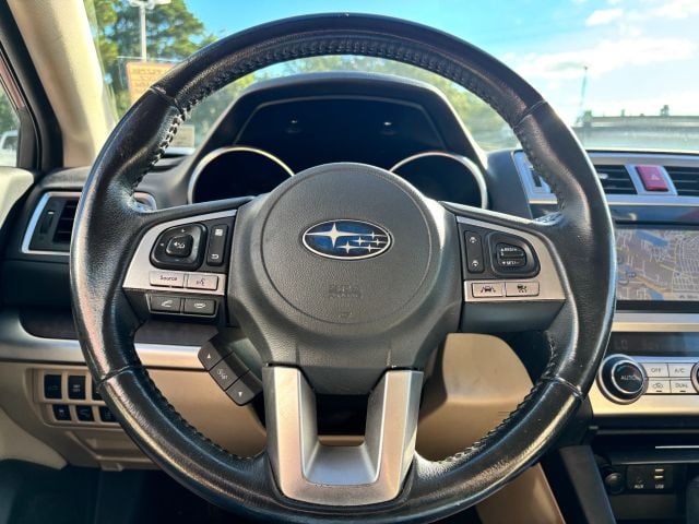 Pre-Owned 2017 Subaru Outback 3.6R Limited Wagon 4D - photo - 32